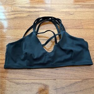 Sleek Black Strappy Sports Bra